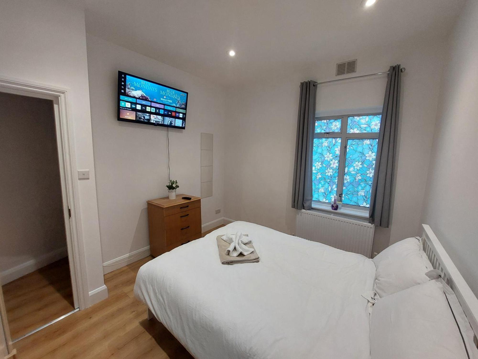 Cosy North Kensington Family Apartment For 4 Persons - Children Stay Free London Exterior photo
